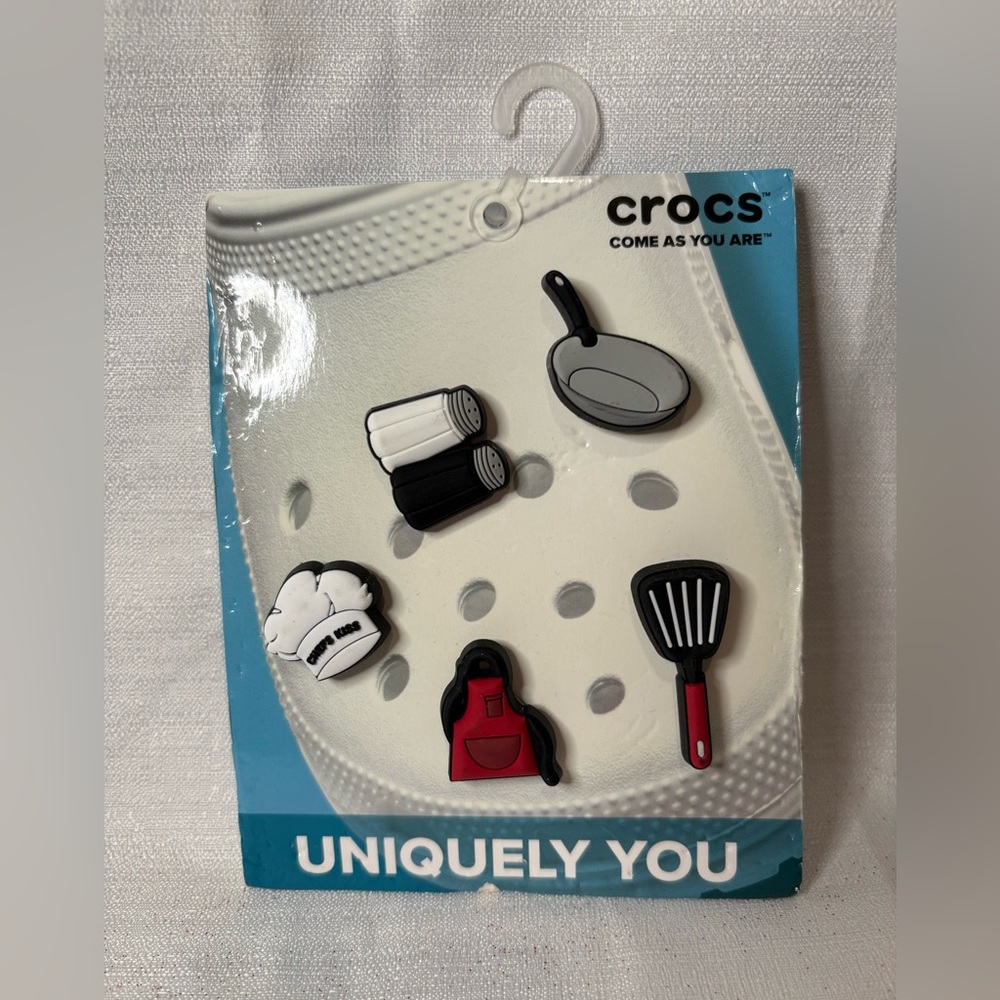 CROCS Kitchen-Themed Jibbitz Charms Set